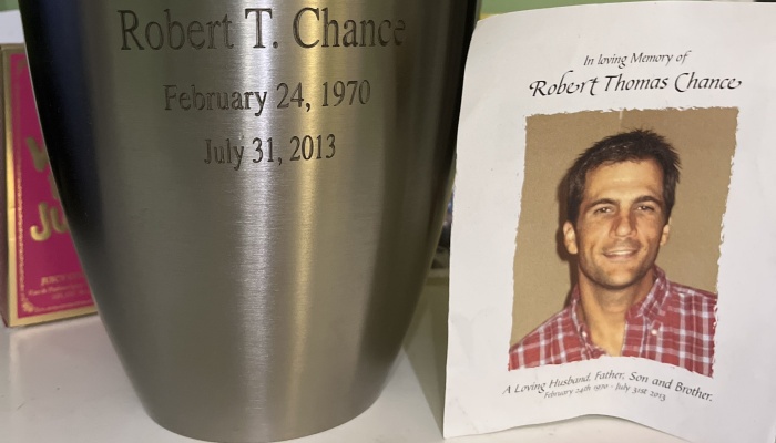 Image for 'Robert’s burial' campaign on Freefunder